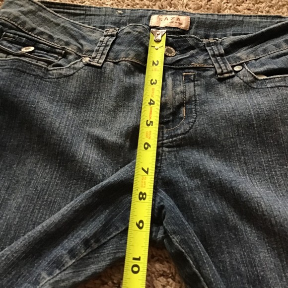Saza Women's Jeans Size 9 Back Pocket Flaps Denim Minimal Factory Distressing - Picture 4 of 12